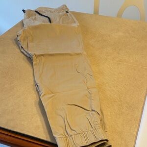 Hollister Men's Khaki Jogger Pants